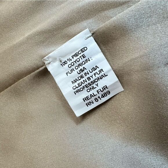 Michael Kors Runway Collection Fall 2010 Coyote Fur Patchwork Gilet - Picture 13 of 16